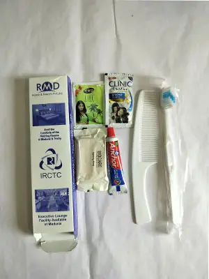 Hotel Amenity Kit